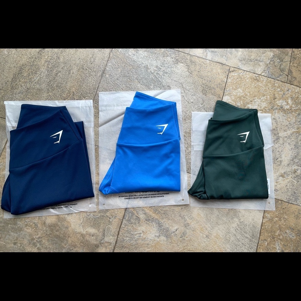 Bundle of Gymshark training leggings new 💙💚🖤